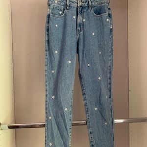 Daisy embroidered mom jeans